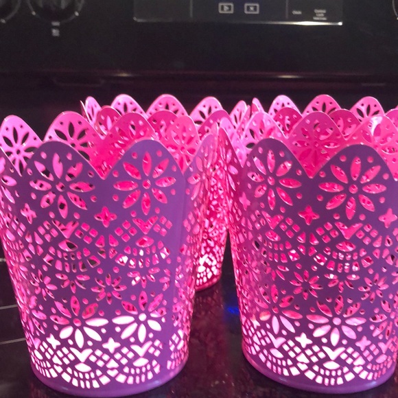 Other - Set of 10 bright pink, laser cut pails NEW